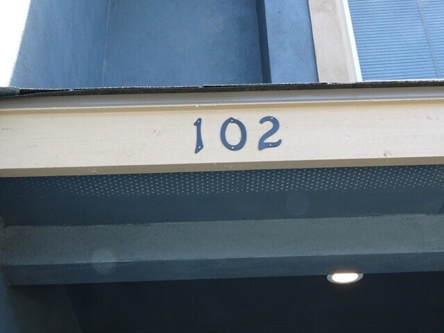 Foto del edificio - 6630 Mia Way