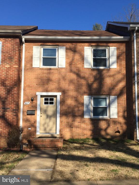 Foto principal - 427 Ridgemore St