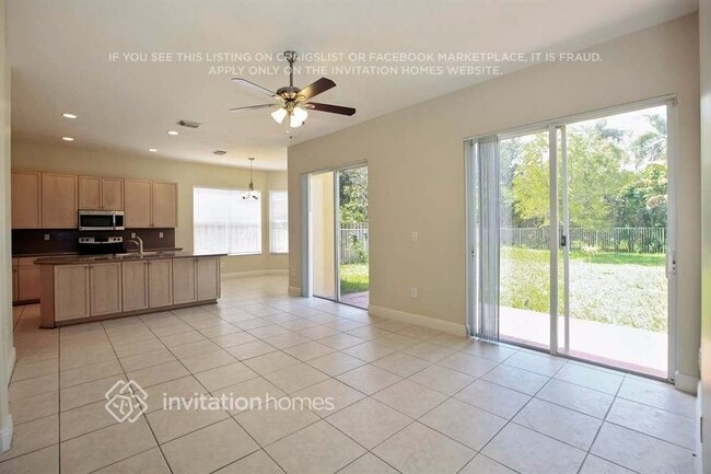 Foto del edificio - 19150 SW 29th Ct