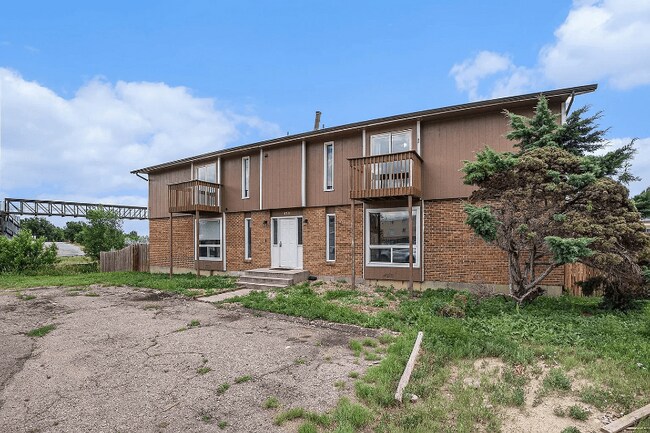 Photo - 4215 Loomis Ave Apartment