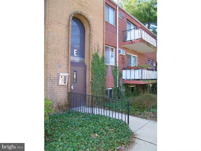 Building Photo - 110 Byberry Rd