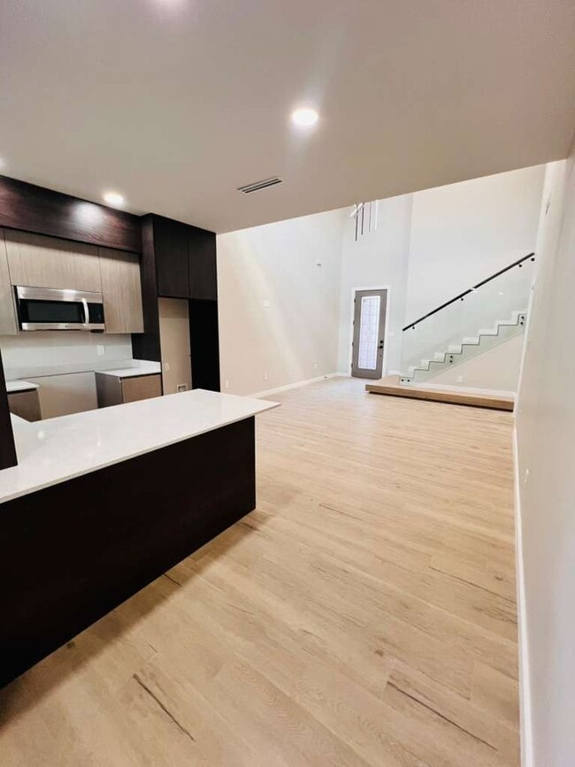 Building Photo - 3429 May St