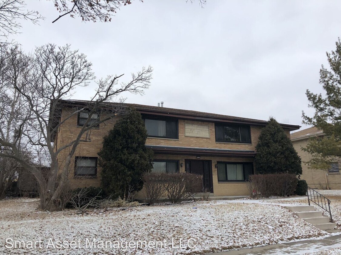 Primary Photo - 9700 W Capitol Dr