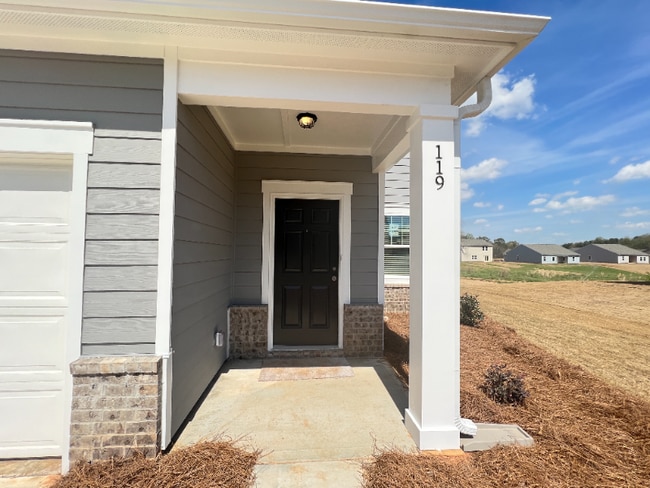 Photo - 119 Pond Ct House