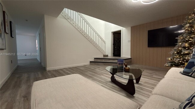 Foto del edificio - 1001 SW 98th Ave