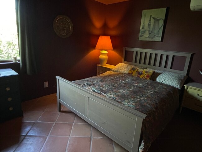 Building Photo - 66124 Avenida Ladera