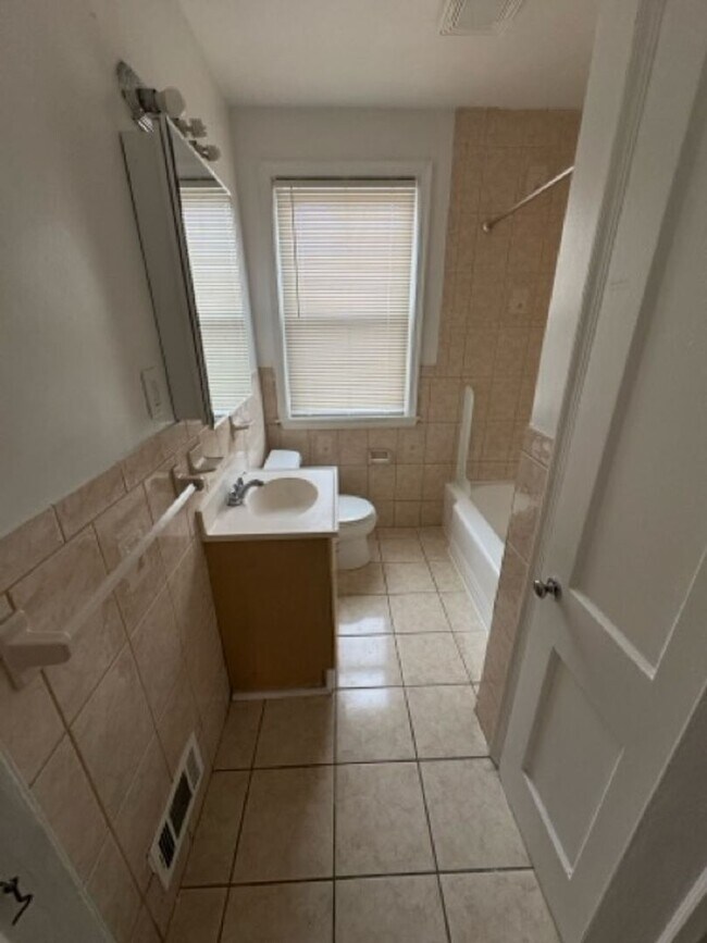 Foto del edificio - Charming row home in Baltimore City!