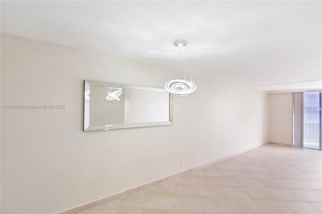 Foto del edificio - 16740 NE 9th Ave