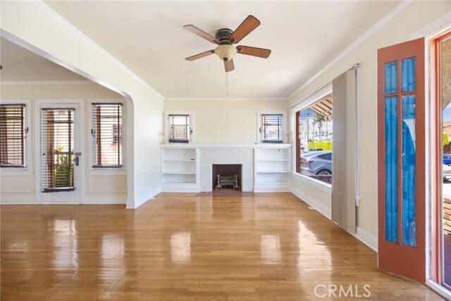 Foto del edificio - 5817 Haas Ave