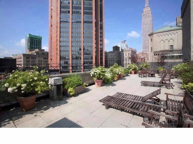 Foto principal - 166 E 34th St