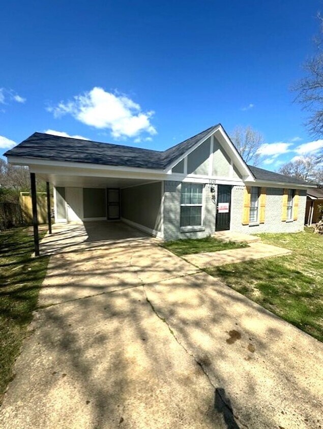 Primary Photo - Newly Renovated Home In Raleigh