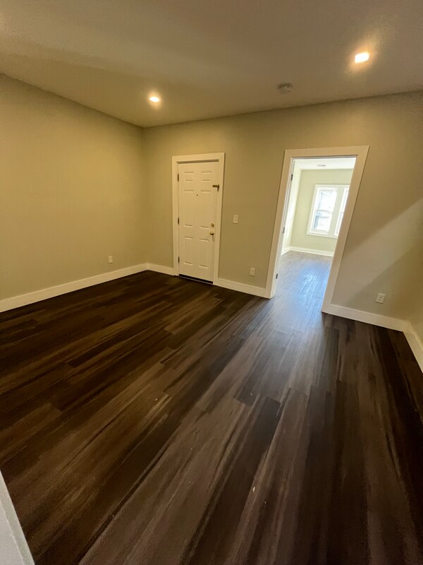 Foto del edificio - 158 Sanford St