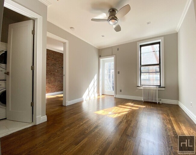 Building Photo - East 18th Street