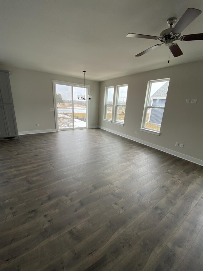 Building Photo - W218N16014 Tiger Lily Dr