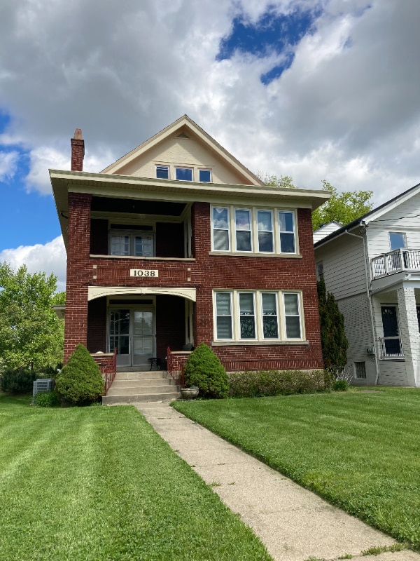 Building Photo - 1038 Overlook Ave