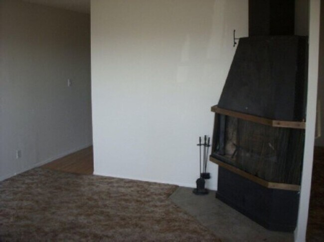Foto del edificio - GREAT VIEWS - CLOSE TO UNR AND RANCHO SAN ...