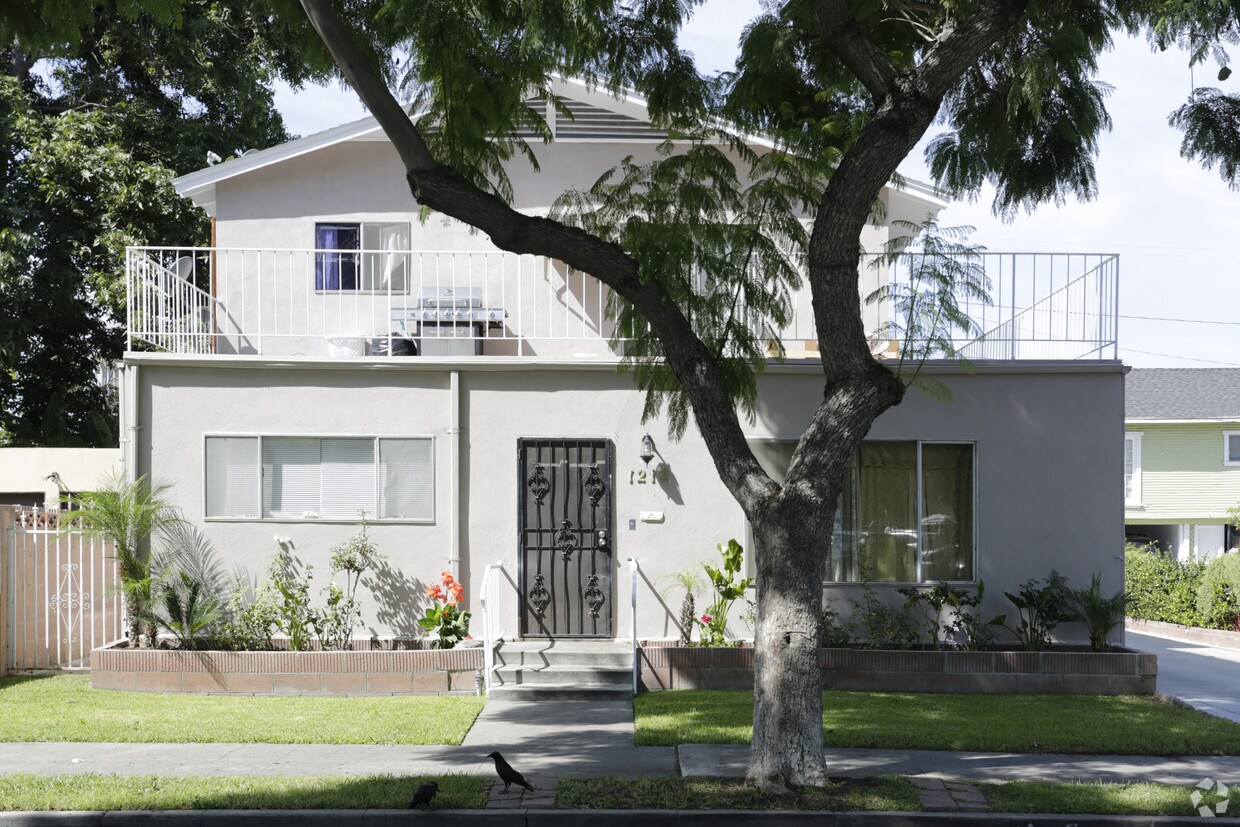 Foto del edificio - 1212 N Lacy St