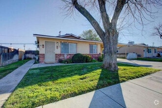 Building Photo - 728 Nevada Ave