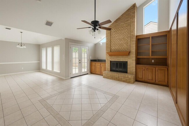 Foto del edificio - 14211 Woodnook Dr
