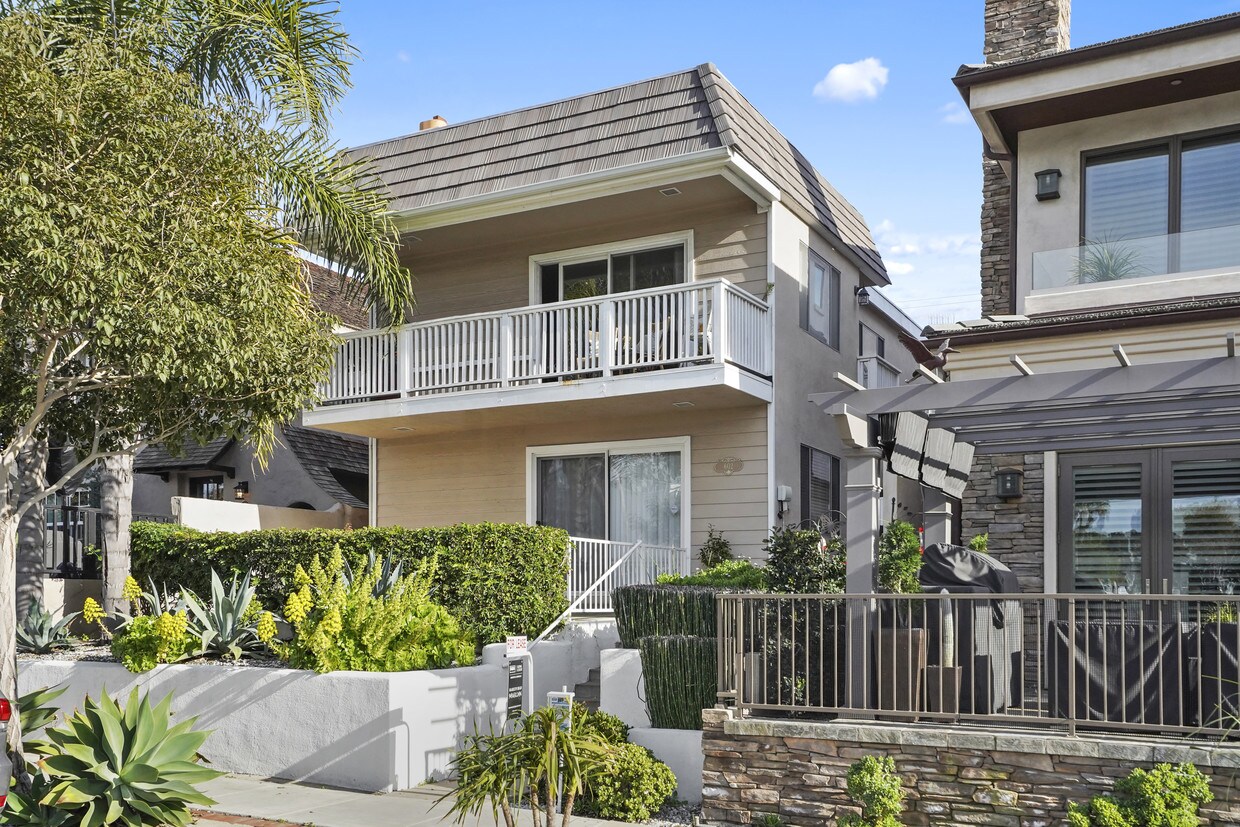 ¡Bienvenido a casa! - 602 Avocado Ave