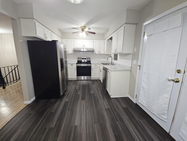 Cocina - 103 Twinkle Ter