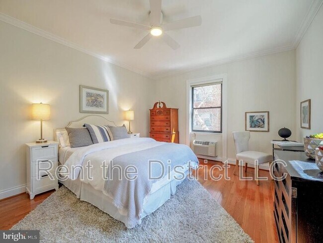 Foto del edificio - 3100 Connecticut Ave NW