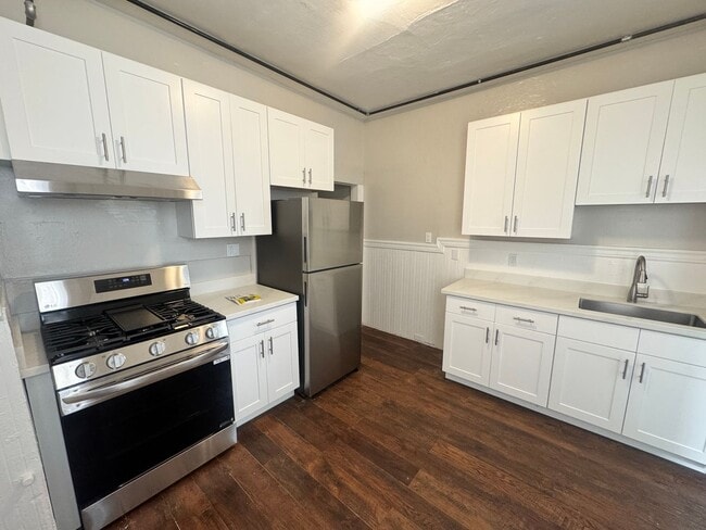 Photo - 523-523 Natoma St Apartment