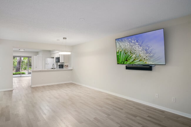 Building Photo - 3930 Leeward Passage Ct