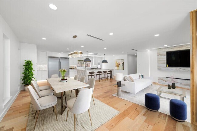 Foto del edificio - 2506 Briarbrook Dr