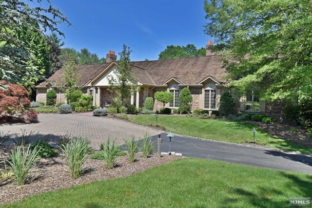 Foto del edificio - 2 Toboggan Ridge