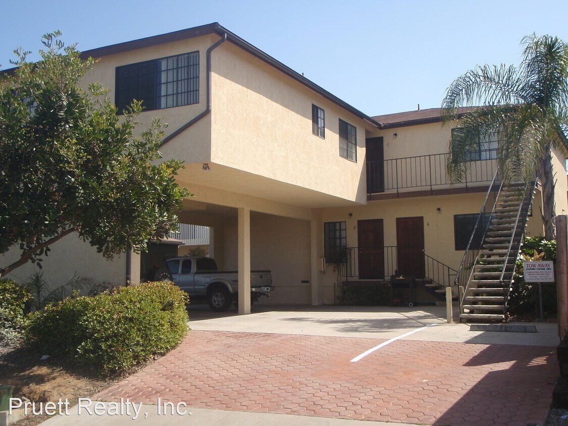 Primary Photo - 4345 Mentone St