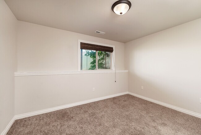 Building Photo - 3833 Avenue C