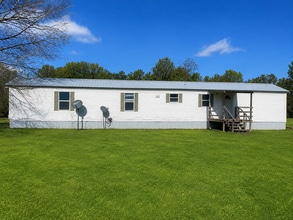 Building Photo - 310 Mathis Rd
