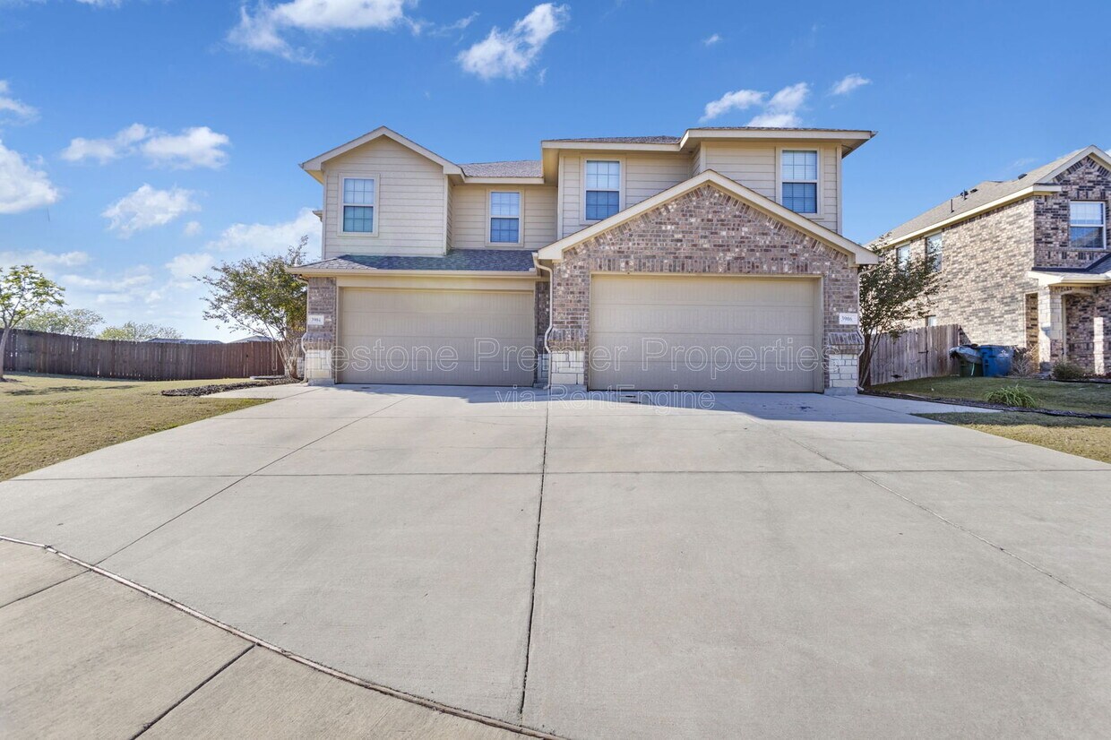 Foto principal - 3906 Ashton Dr