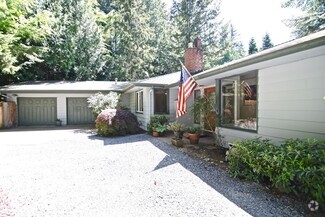 18500 40th Pl NE