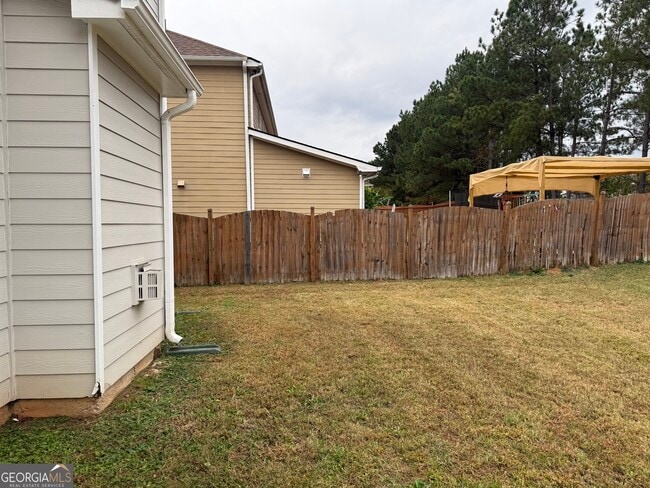 Building Photo - 20 Kestrel Cir