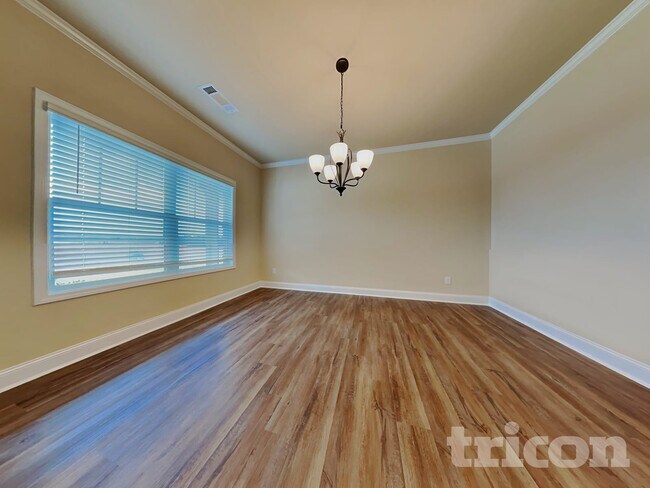 Foto del edificio - 121 Kennelsman Dr