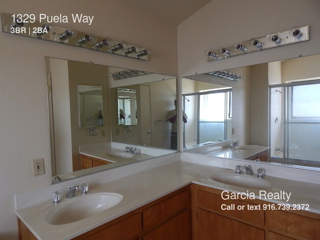 Building Photo - 1329 Puebla Way