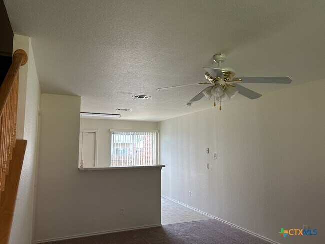 Foto del edificio - 310 Creek St