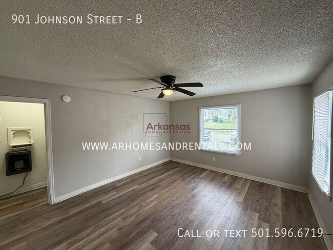 Foto del edificio - 901 Johnson St