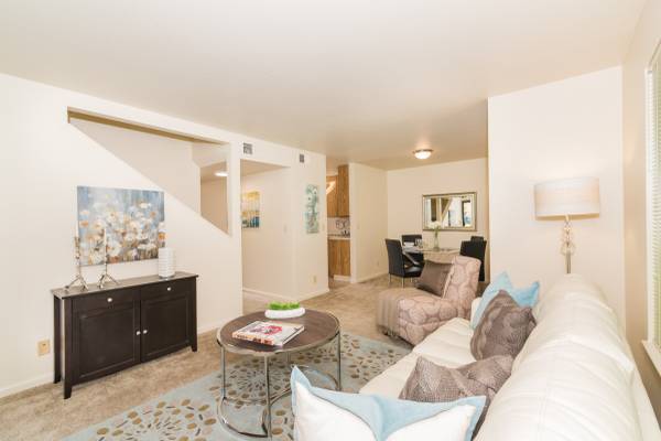 Foto del edificio - 938 Neptune Ct