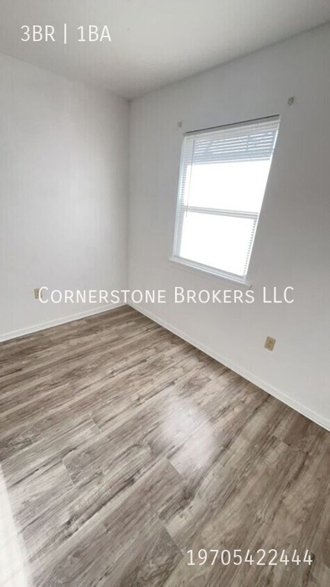 Foto del edificio - 124 S Curtis St