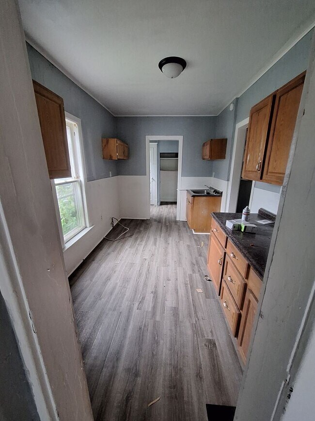 Foto del edificio - 3 br, 1.5 bath House - 709 Cascade Street