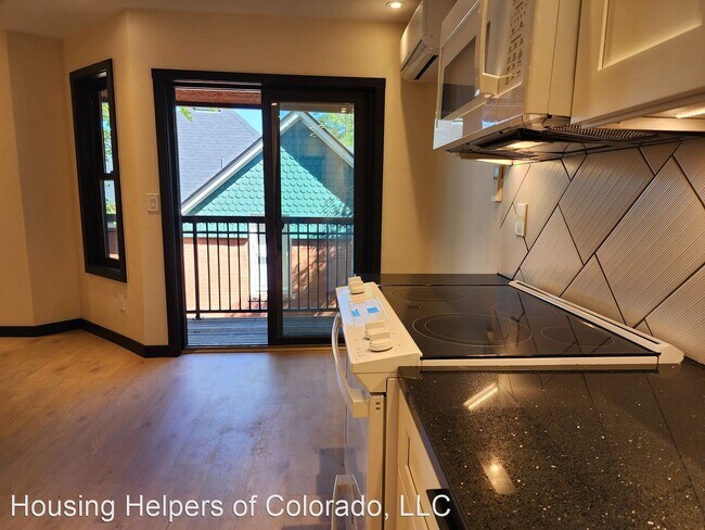 Foto del edificio - 1 br, 1 bath House - 1800 Pearl St Apt 15
