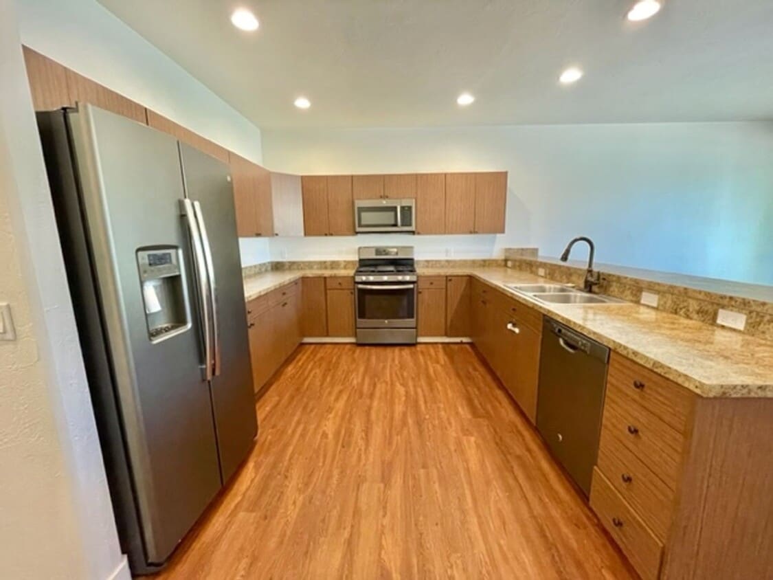 Primary Photo - Beautiful 3BR/2BA Townhome Near Lake Pagosa – $2,100/month