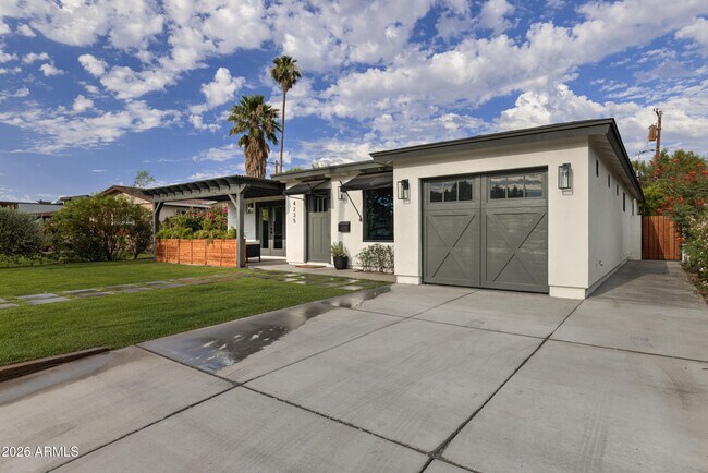 Foto del edificio - 4235 N 35th Way