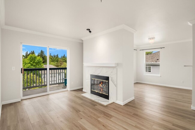 Foto del edificio - Completely Remodeled Top-Floor Unit in Fed...