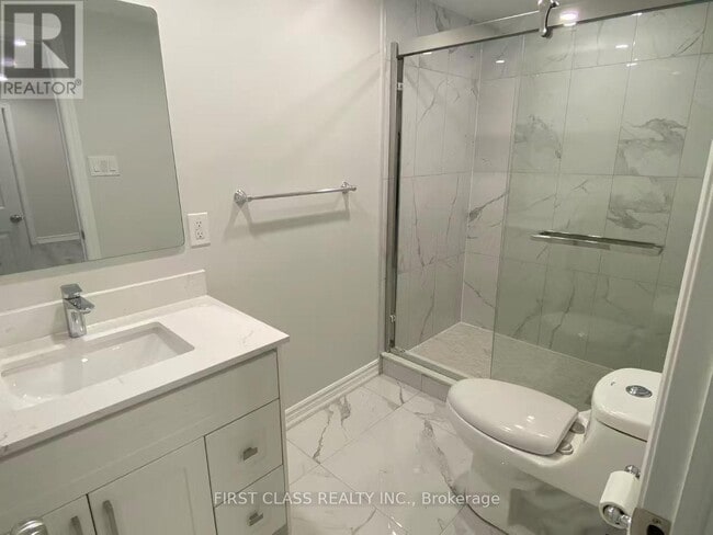 Building Photo - 9 Upton Crescent