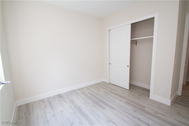Building Photo - 5826 Jasper Dr