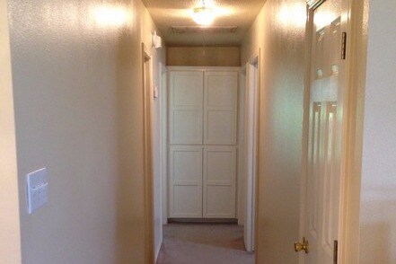 Foto del edificio - 219 Grover Ave